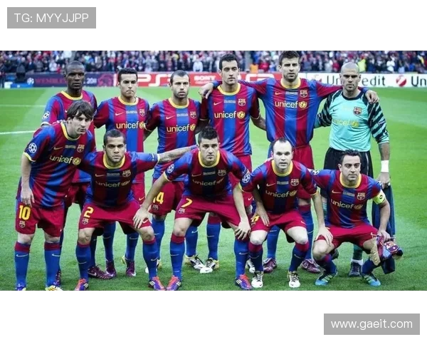 本轮德甲最佳球队排名及表现亮点总结